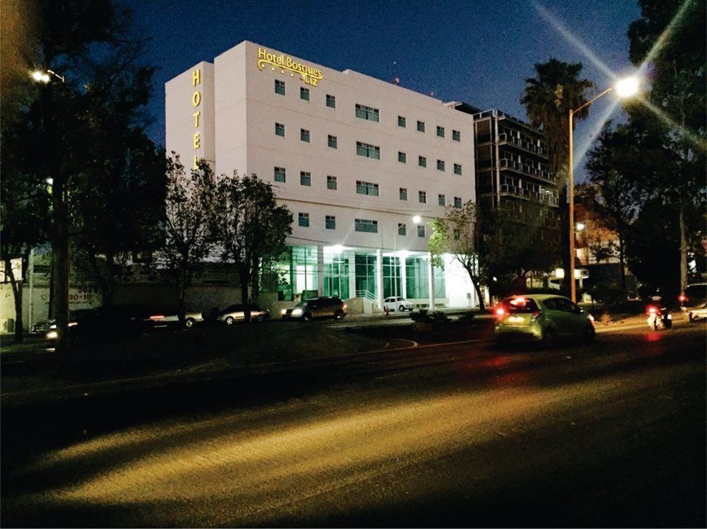 Hotel Villas Del Bosque Aguascalientes Exterior photo